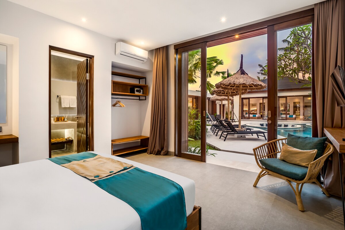 Pool Bar 5BR Infinity Pool Villa in Ubud 17