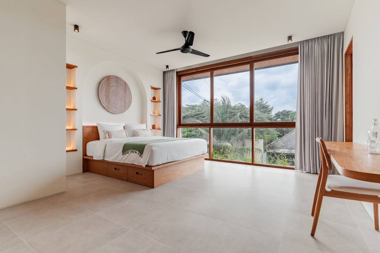 3BR Palm Grove Villa in Canggu 9